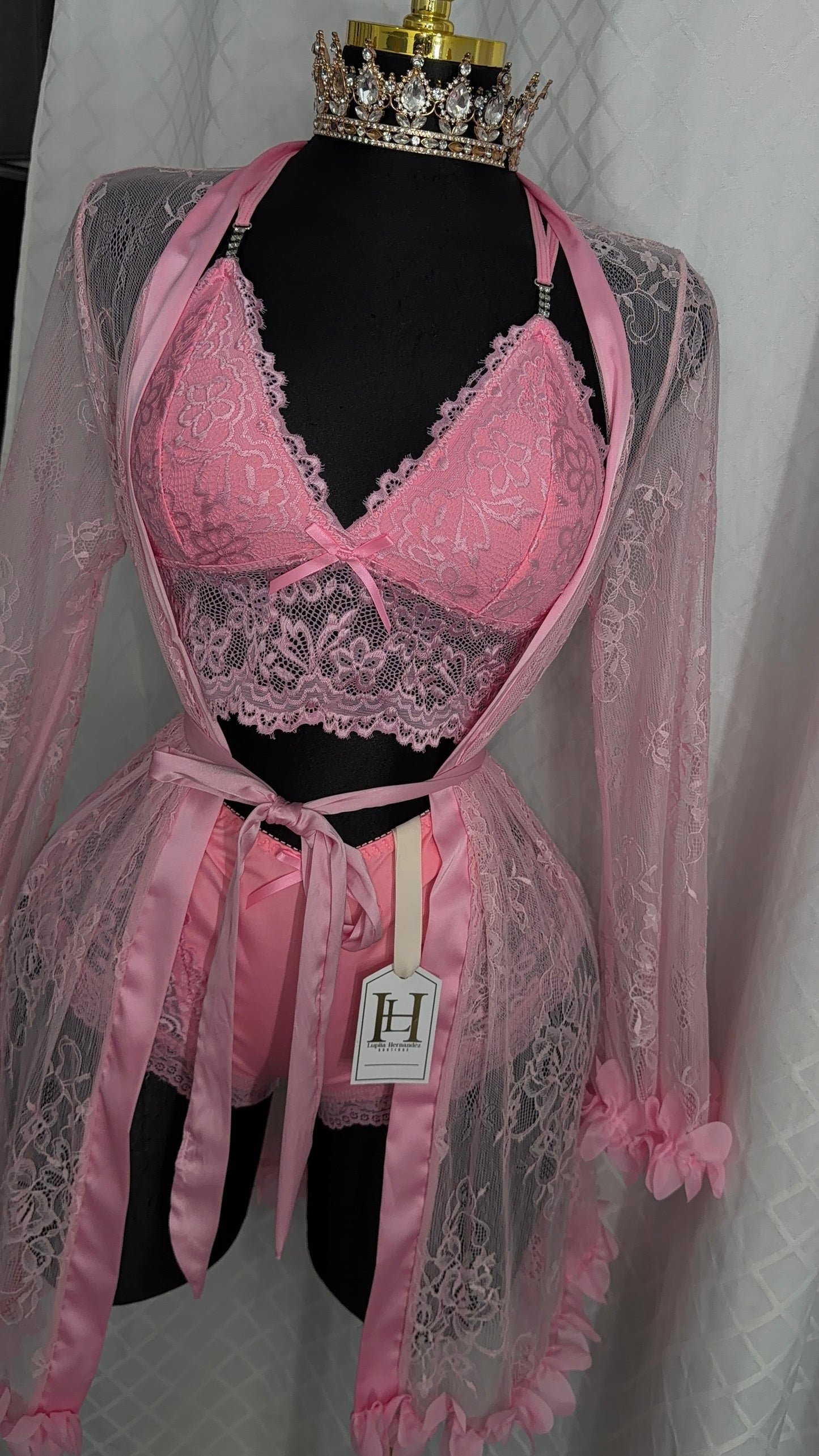 Conjunto lencería con bata