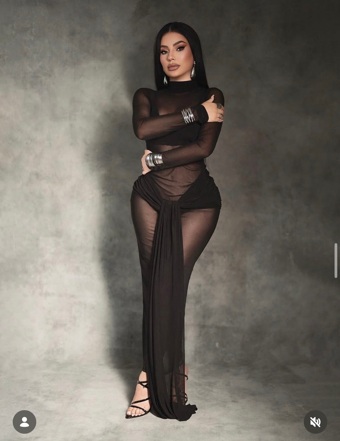 Vestido negro transparente