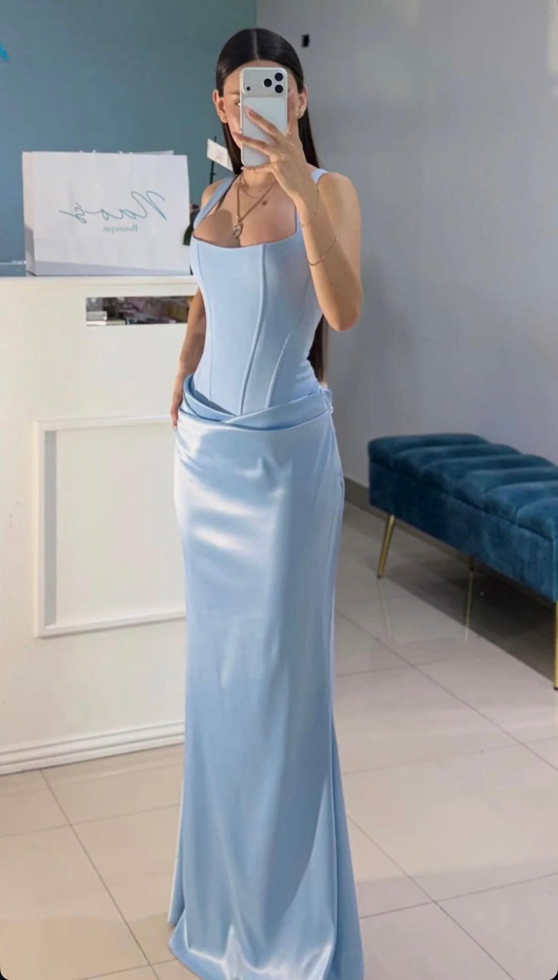 Vestido largo con corset